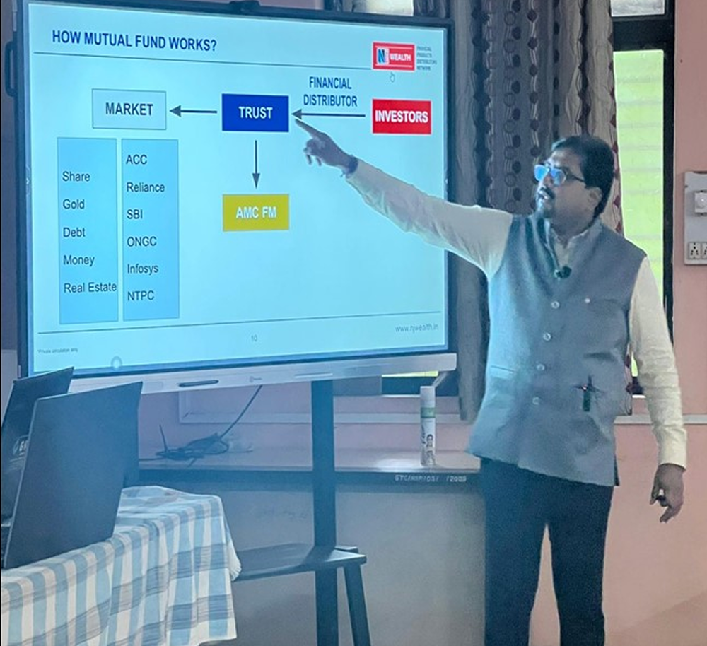 GRAM SEVAK KOLHAPUR SEMNIAR